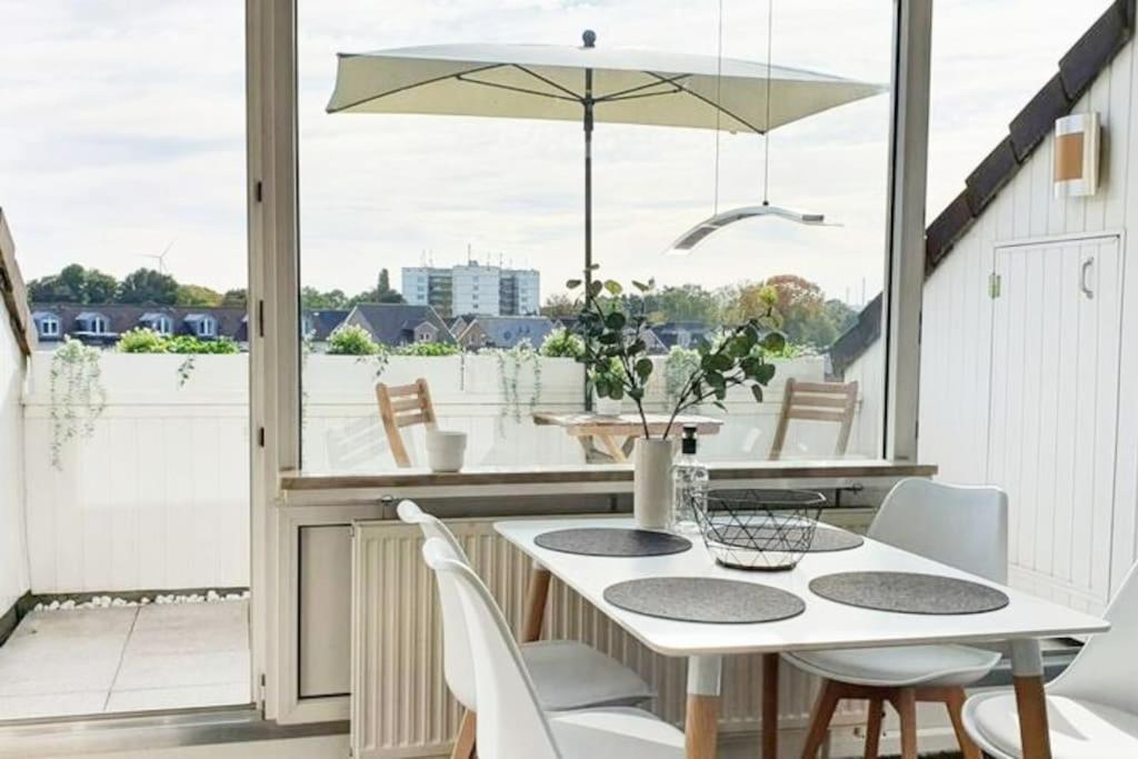 Modernes Und Ruhiges Appartement Mit Loggia Marl Dış mekan fotoğraf