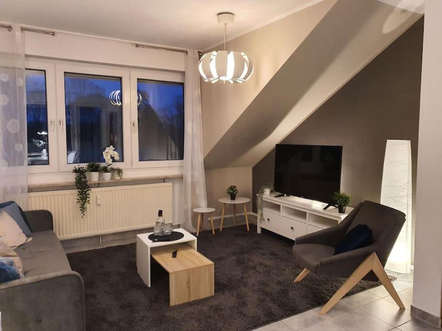 Modernes Und Ruhiges Appartement Mit Loggia Marl Dış mekan fotoğraf