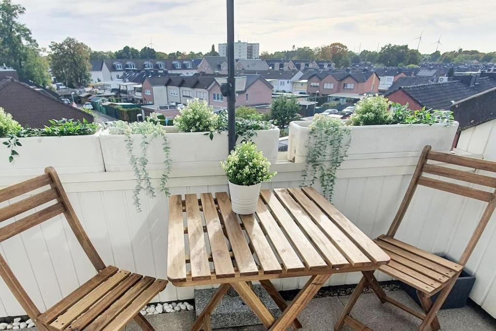 Modernes Und Ruhiges Appartement Mit Loggia Marl Dış mekan fotoğraf