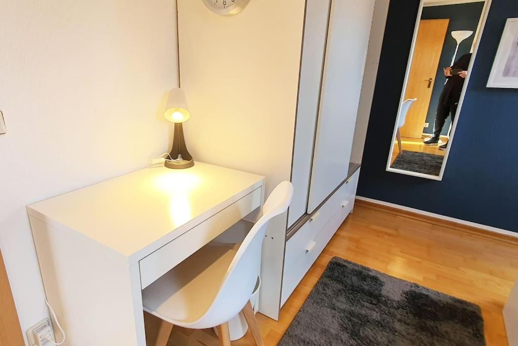 Modernes Und Ruhiges Appartement Mit Loggia Marl Dış mekan fotoğraf